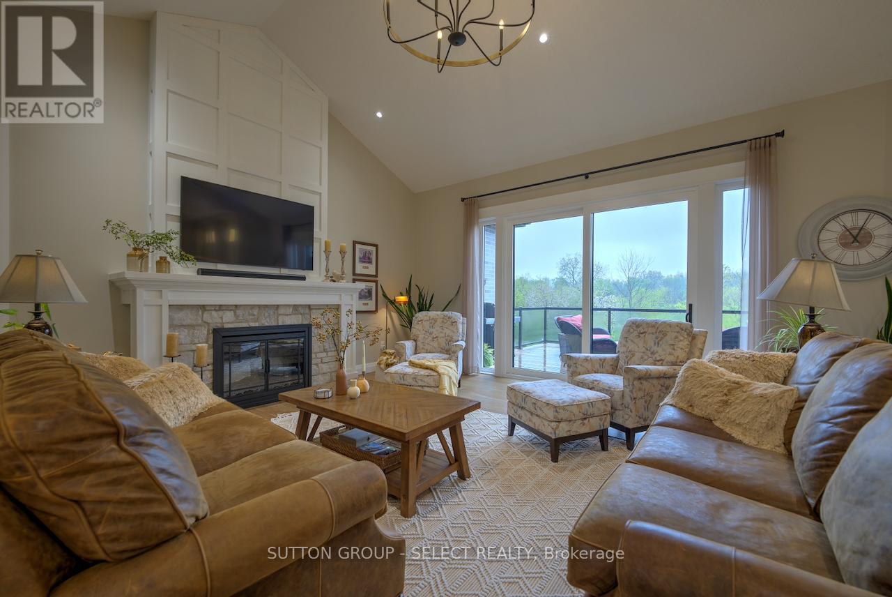 276 Hazelton Lane, South Huron, Ontario  N0M 1S3 - Photo 22 - X13135446