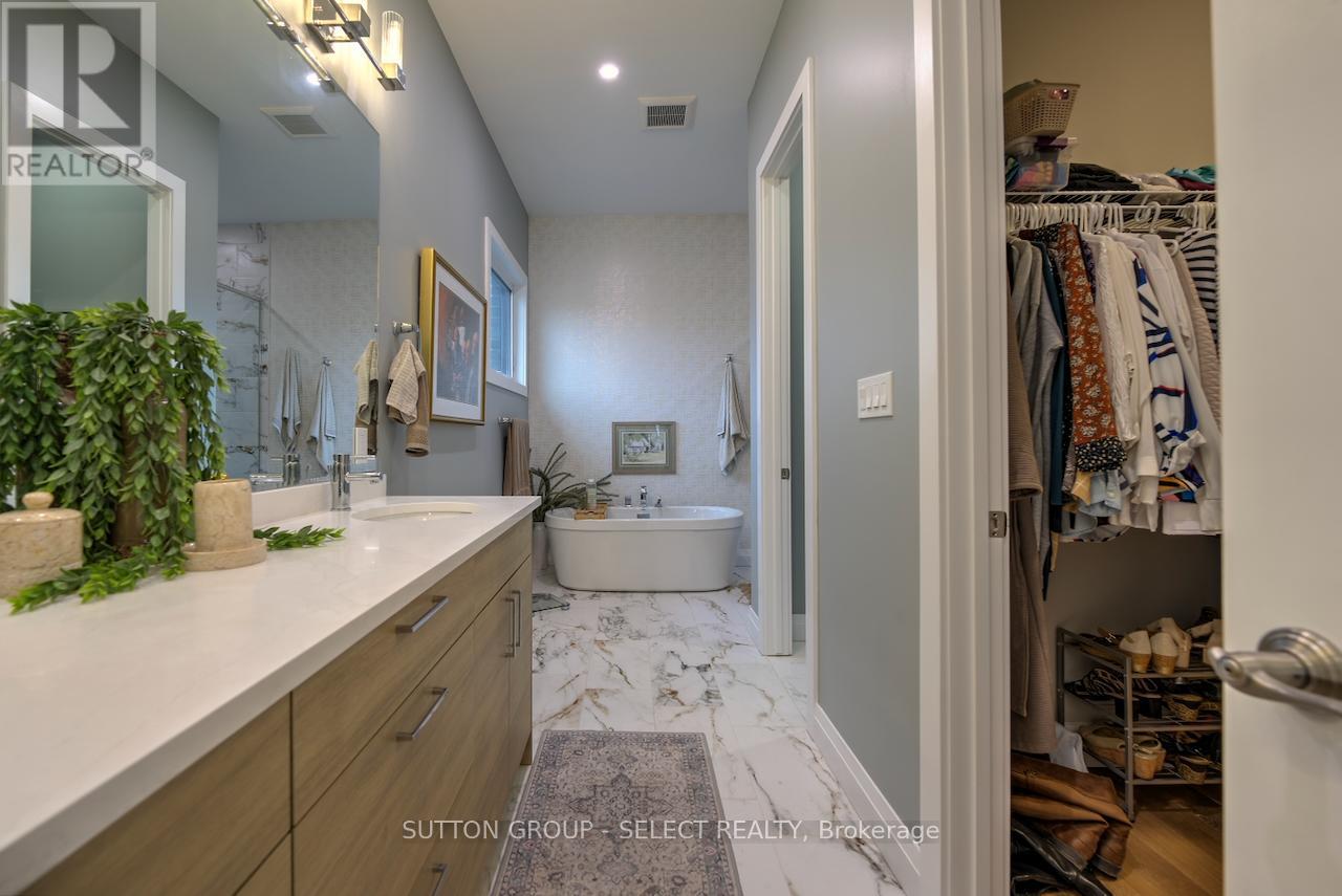 276 Hazelton Lane, South Huron, Ontario  N0M 1S3 - Photo 31 - X13135446