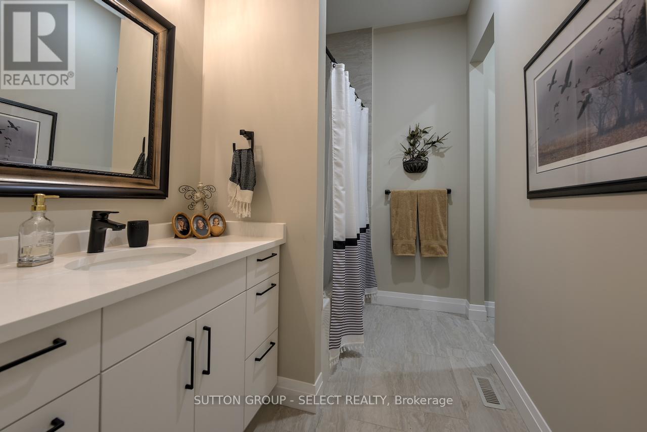 276 Hazelton Lane, South Huron, Ontario  N0M 1S3 - Photo 25 - X13135446