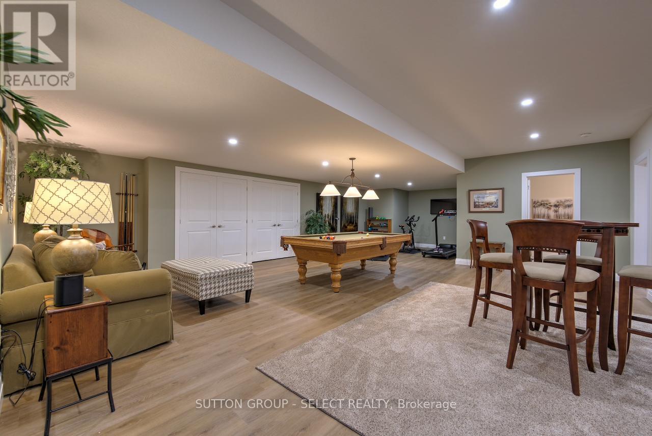 276 Hazelton Lane, South Huron, Ontario  N0M 1S3 - Photo 41 - X13135446