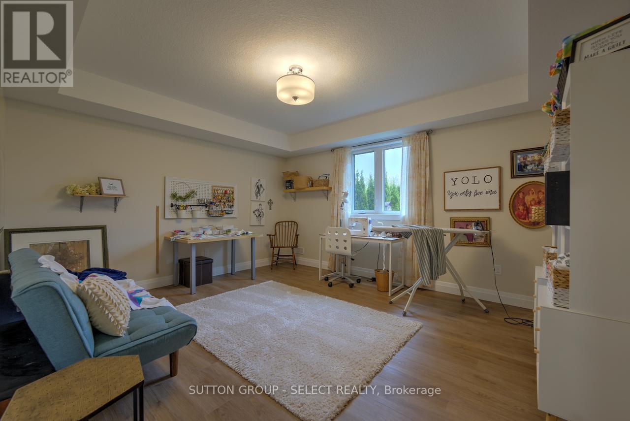 276 Hazelton Lane, South Huron, Ontario  N0M 1S3 - Photo 44 - X13135446