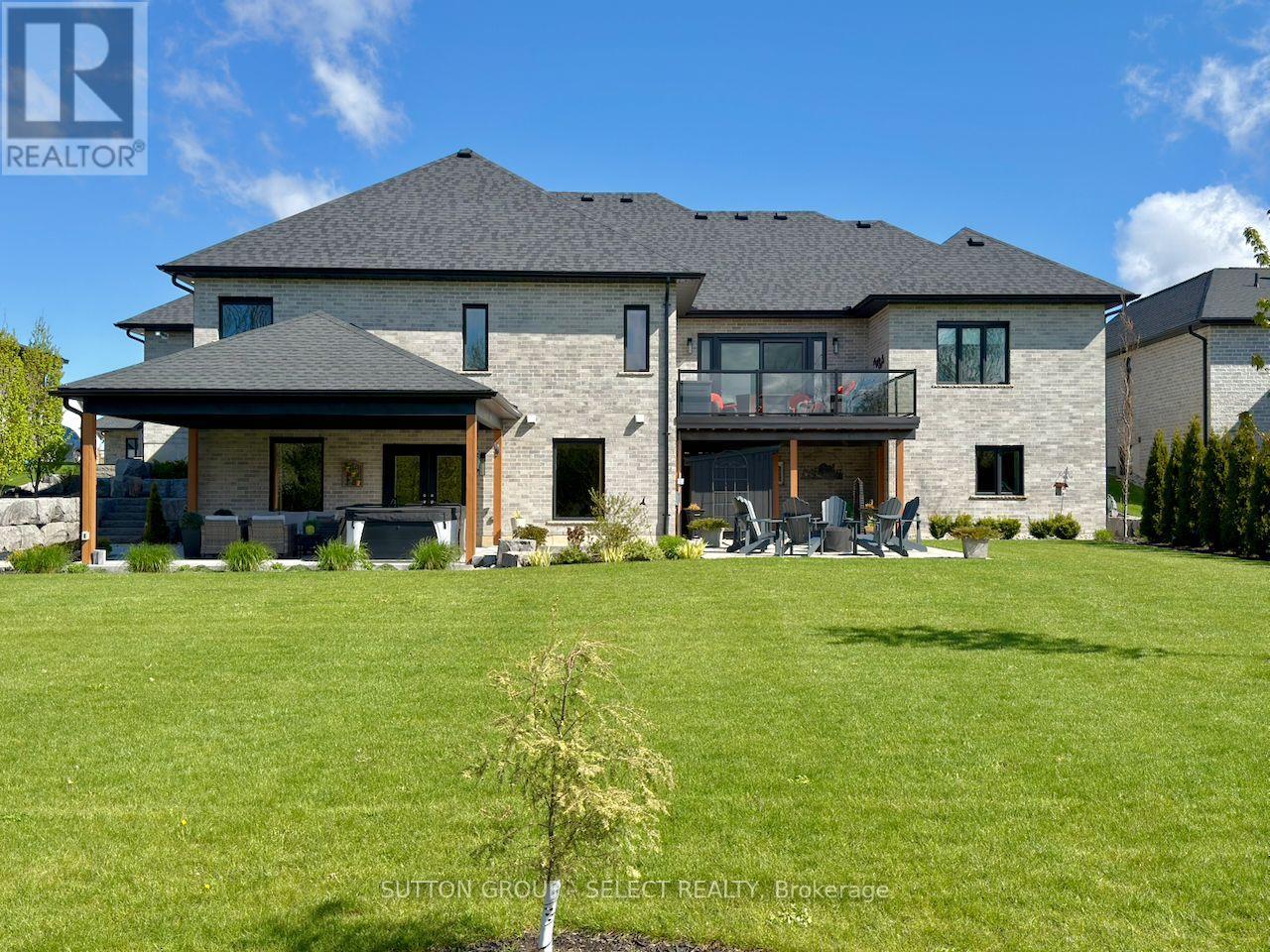 276 Hazelton Lane, South Huron, Ontario  N0M 1S3 - Photo 5 - X13135446