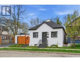 390 HUNTER STREET W, Hamilton, Ontario