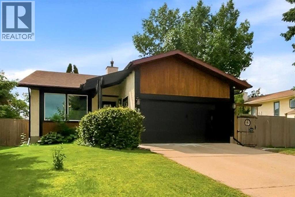 60 Conners Crescent, Red Deer, Alberta  T4P 2J3 - Photo 2 - A2336717