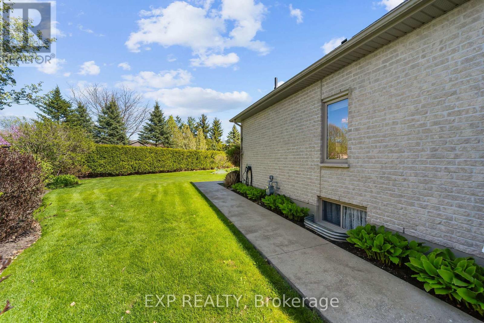 1991 Whippoorwill Place, London North, Ontario  N6G 5L7 - Photo 34 - X13682916