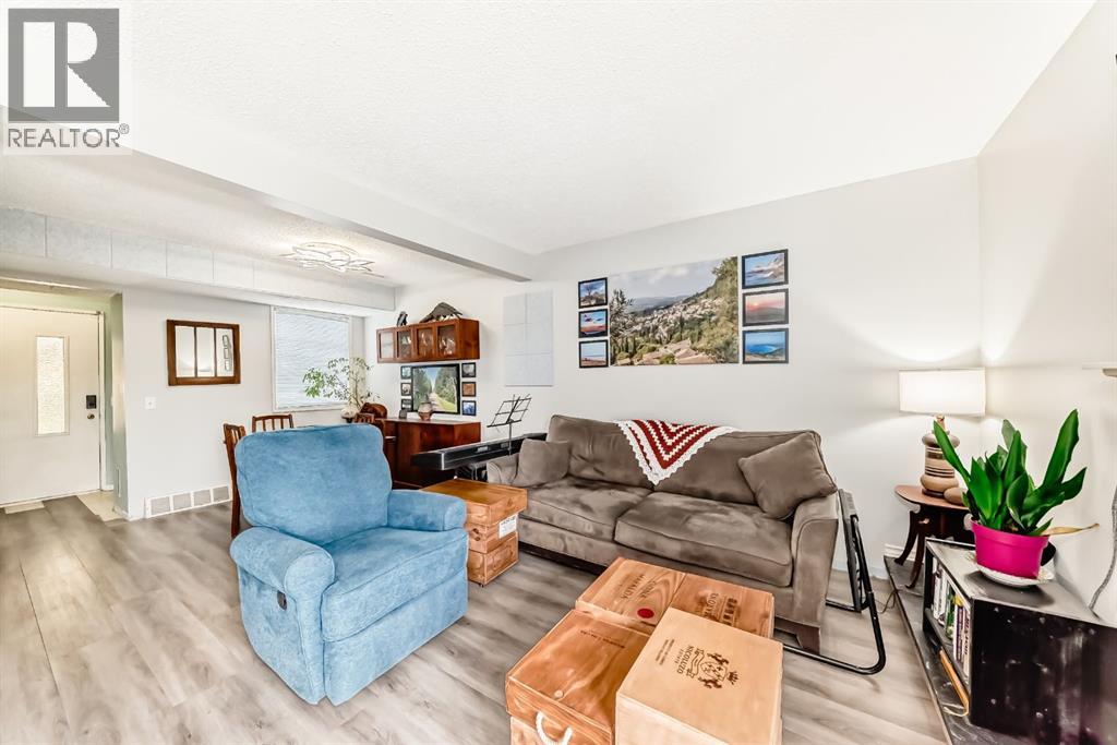 409, 2520 Palliser Drive SW, Calgary, Alberta  T2V 4S9 - Photo 6 - A2315180