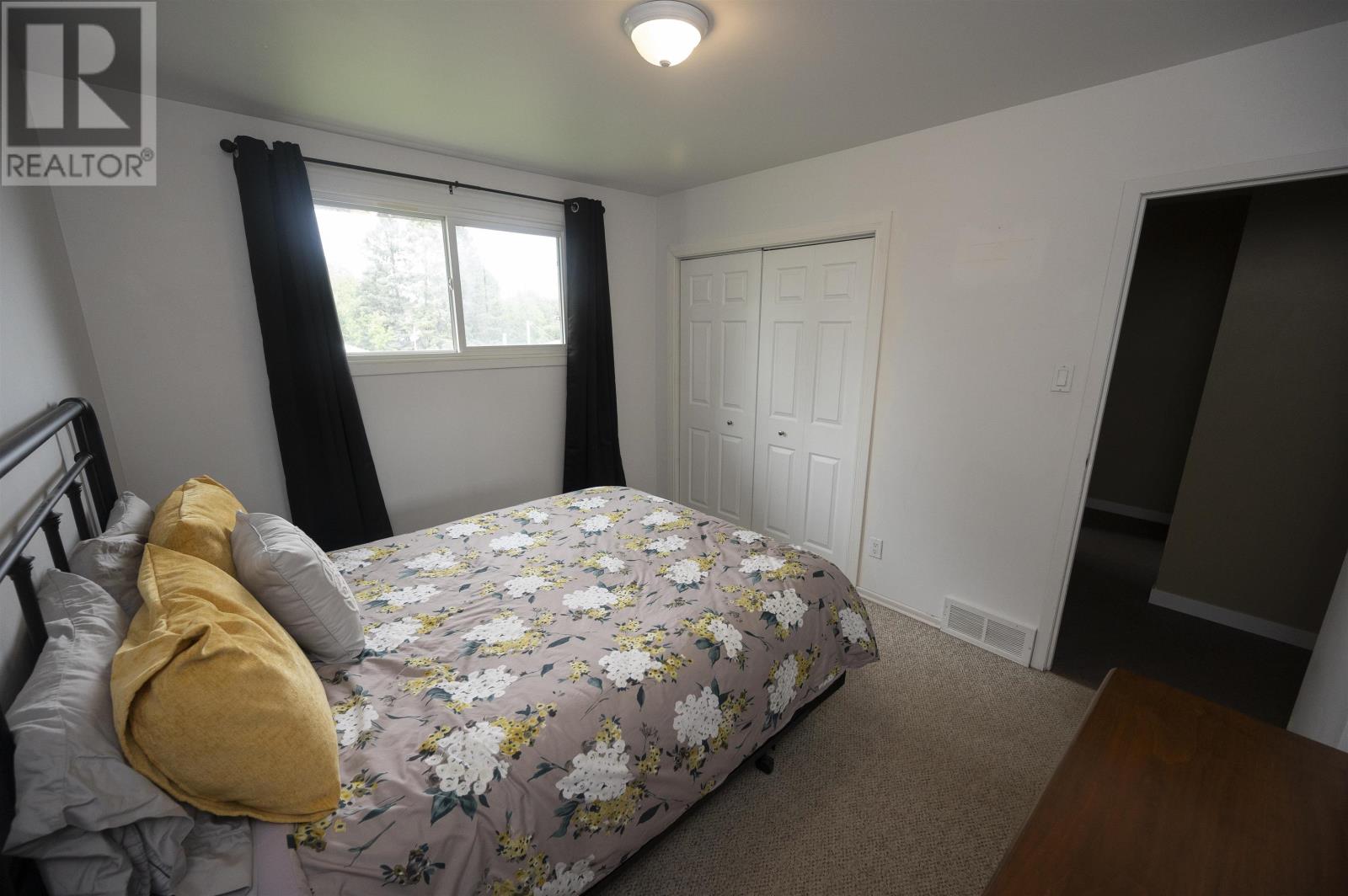 537 Churchill Drive West, Thunder Bay, Ontario  P7C 5C4 - Photo 12 - TB2602383
