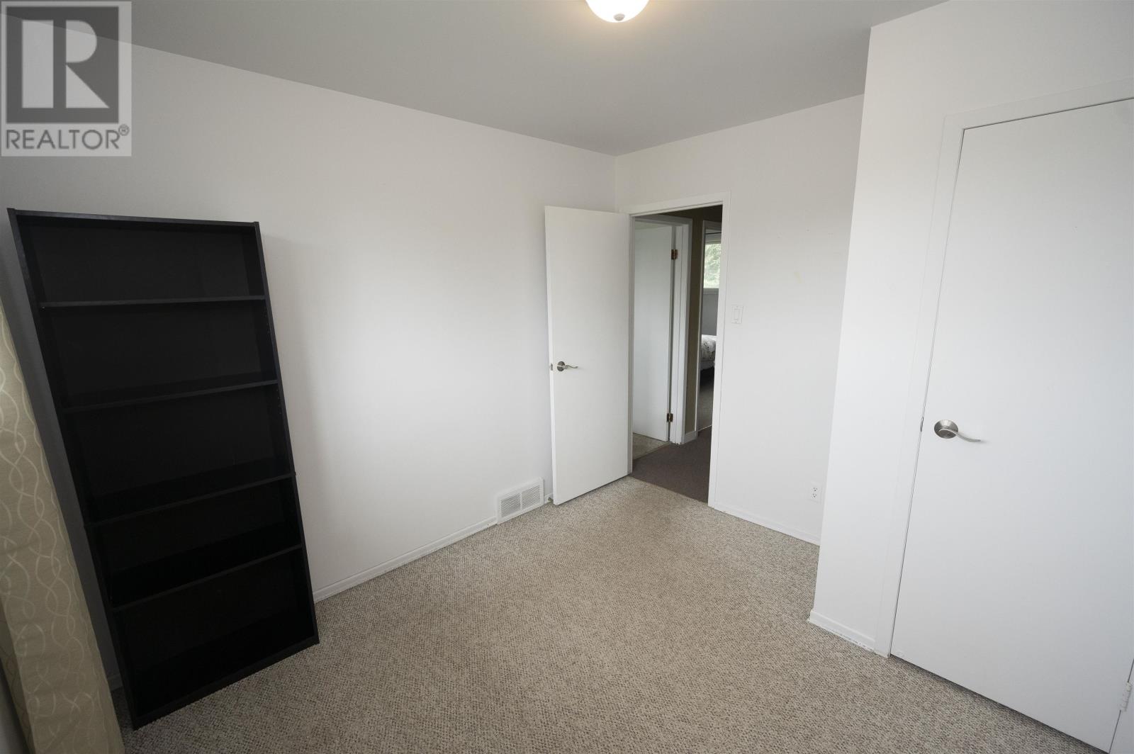 537 Churchill Drive West, Thunder Bay, Ontario  P7C 5C4 - Photo 21 - TB2602383