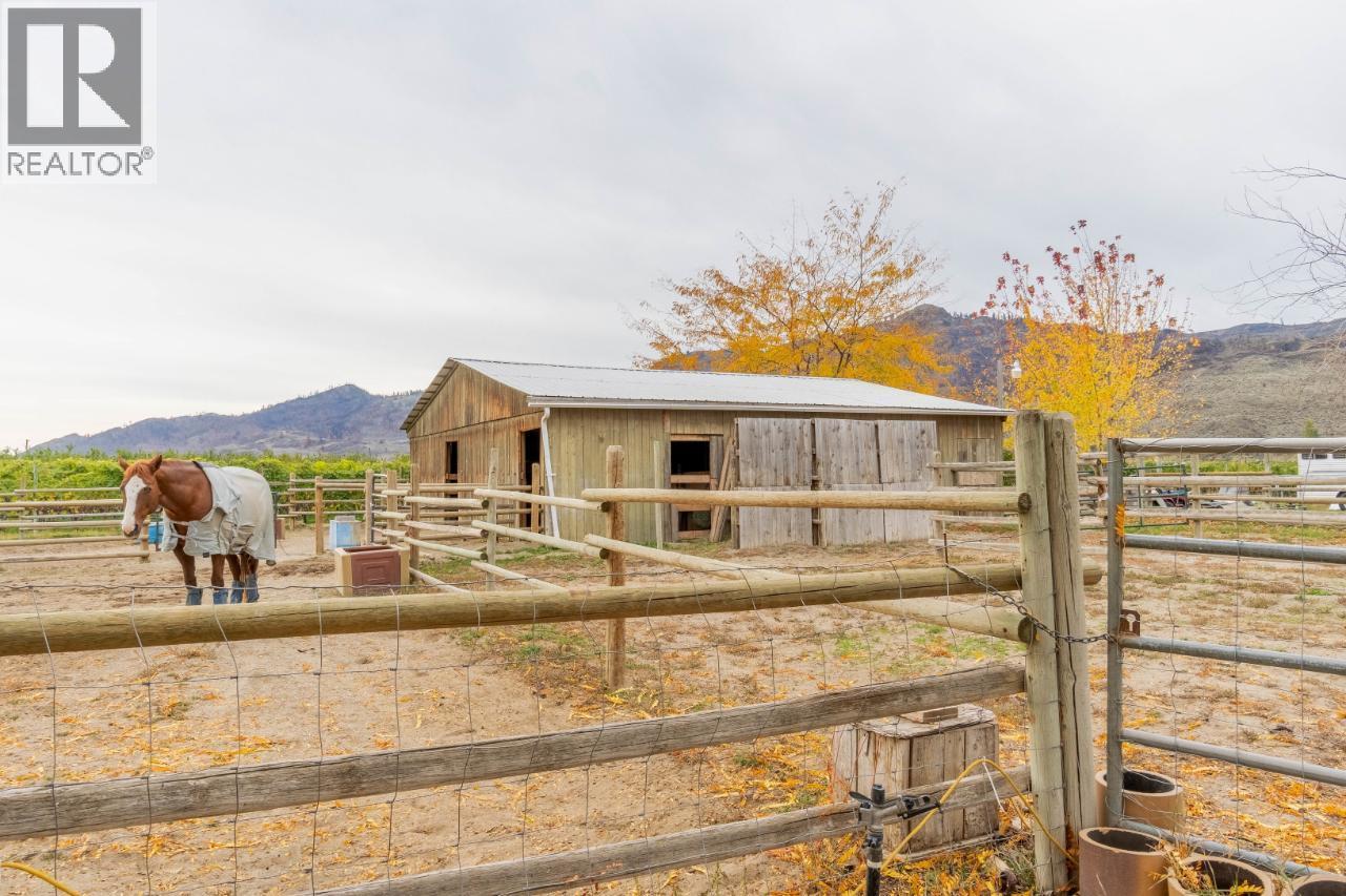 3405 107th Street, Osoyoos, British Columbia  V0H 1V4 - Photo 27 - 10395010