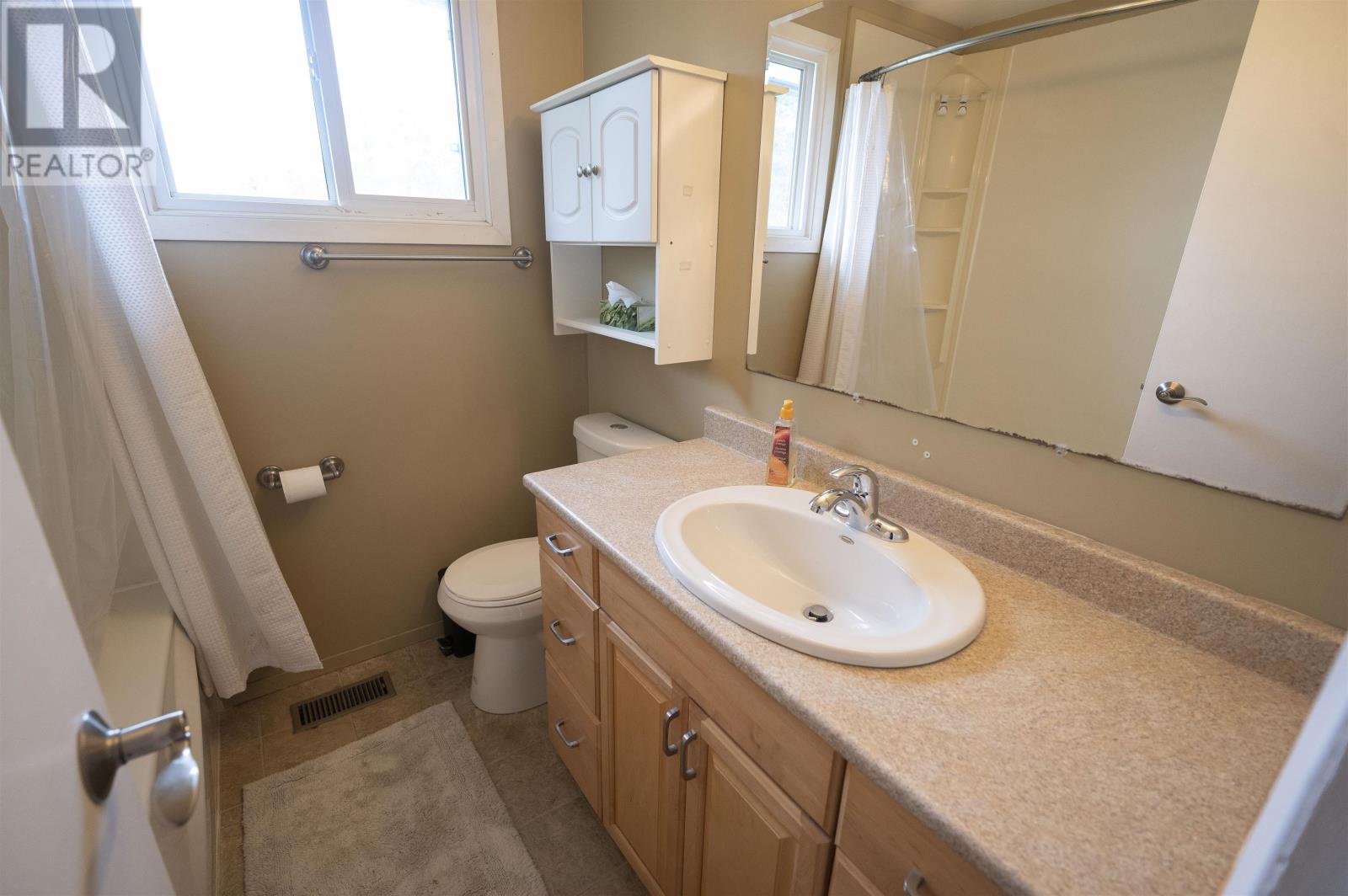 537 Churchill Drive West, Thunder Bay, Ontario  P7C 5C4 - Photo 22 - TB2602383