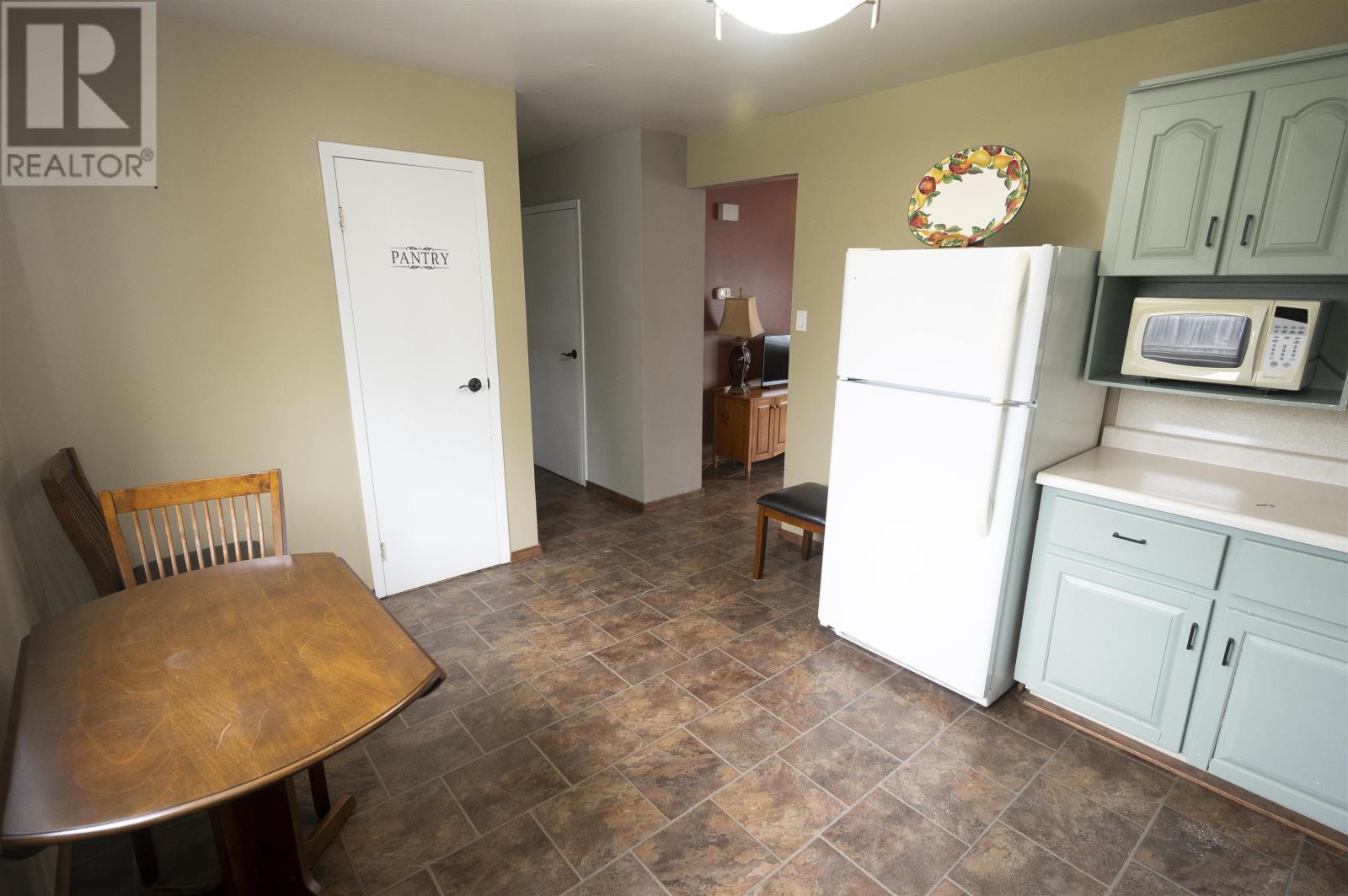537 Churchill Drive West, Thunder Bay, Ontario  P7C 5C4 - Photo 6 - TB2602383
