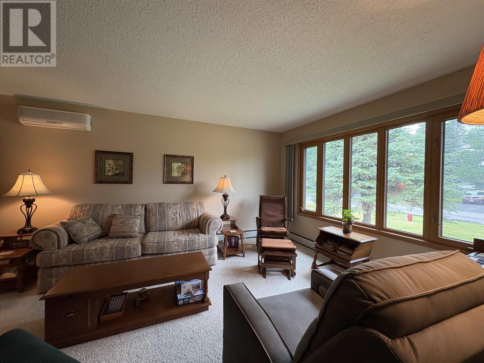 952 Russell Bay, Fort Frances, Ontario  P9A 3N9 - Photo 8 - TB2602054