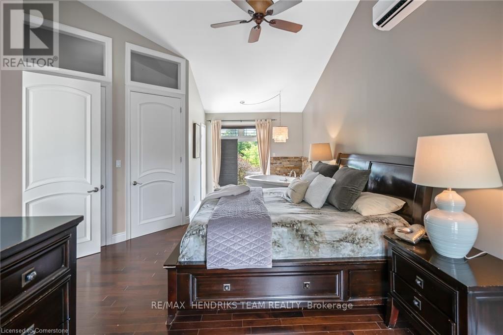 4 Front Street, Niagara-On-The-Lake (Queenston), Ontario  L0S 1J0 - Photo 20 - X13682940
