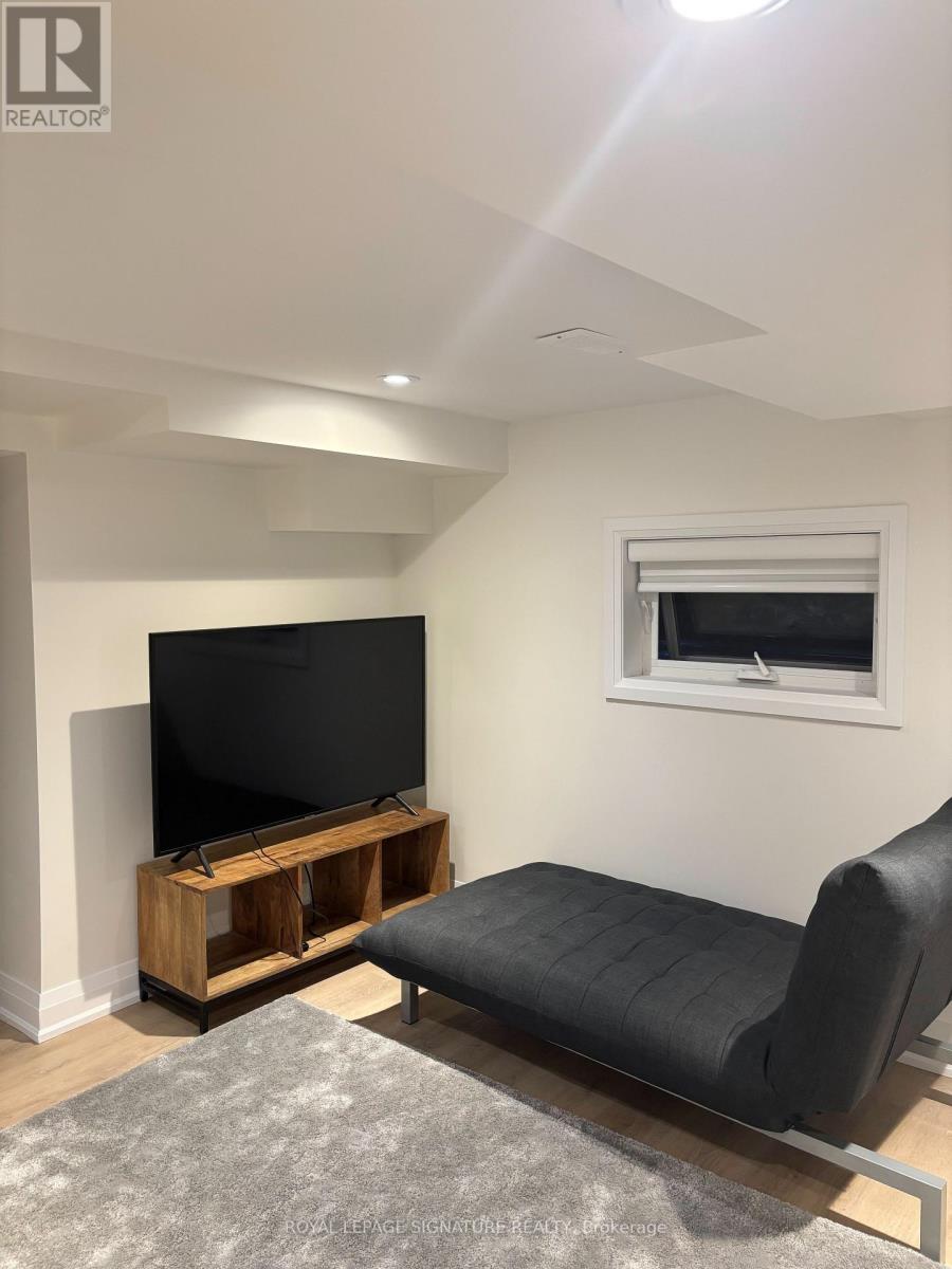 Main 1 - 64 Twenty Third Street, Toronto, Ontario  M8V 3N1 - Photo 15 - W13682746