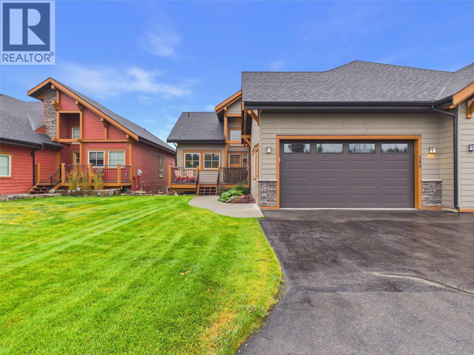 240 Boulder Creek, Cranbrook, British Columbia V1C 0B4 - Photo 2 - 10397853