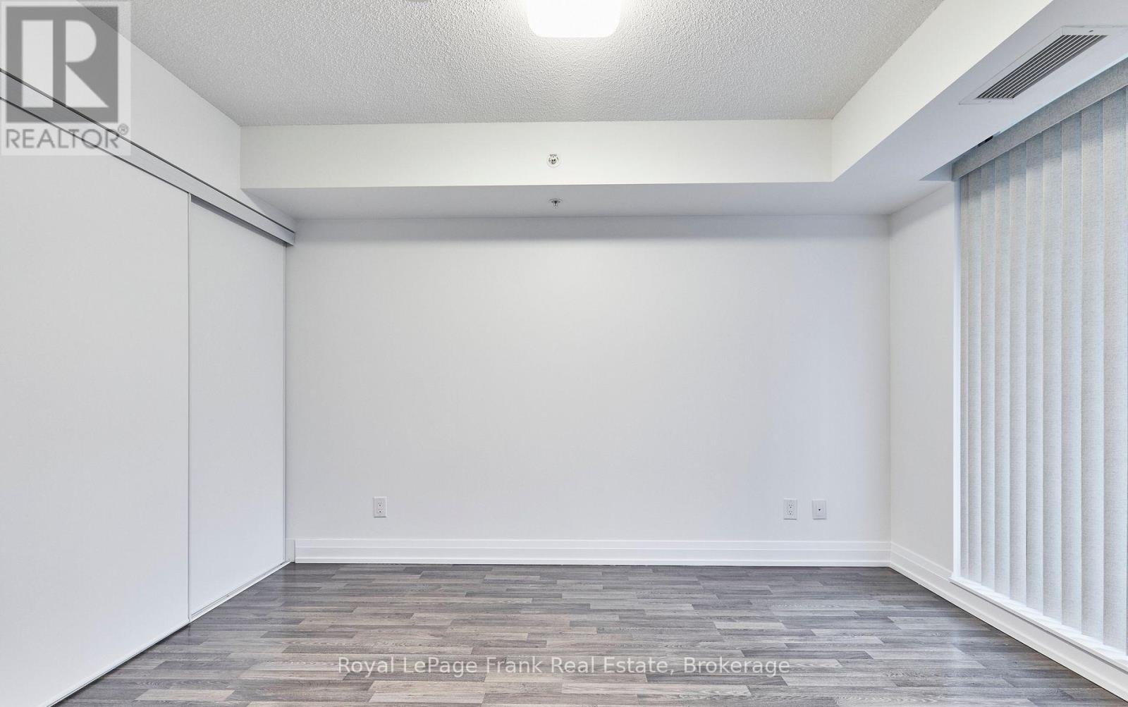 E402 - 555 Wilson Avenue, Toronto, Ontario  M3H 5Y6 - Photo 12 - C13682858