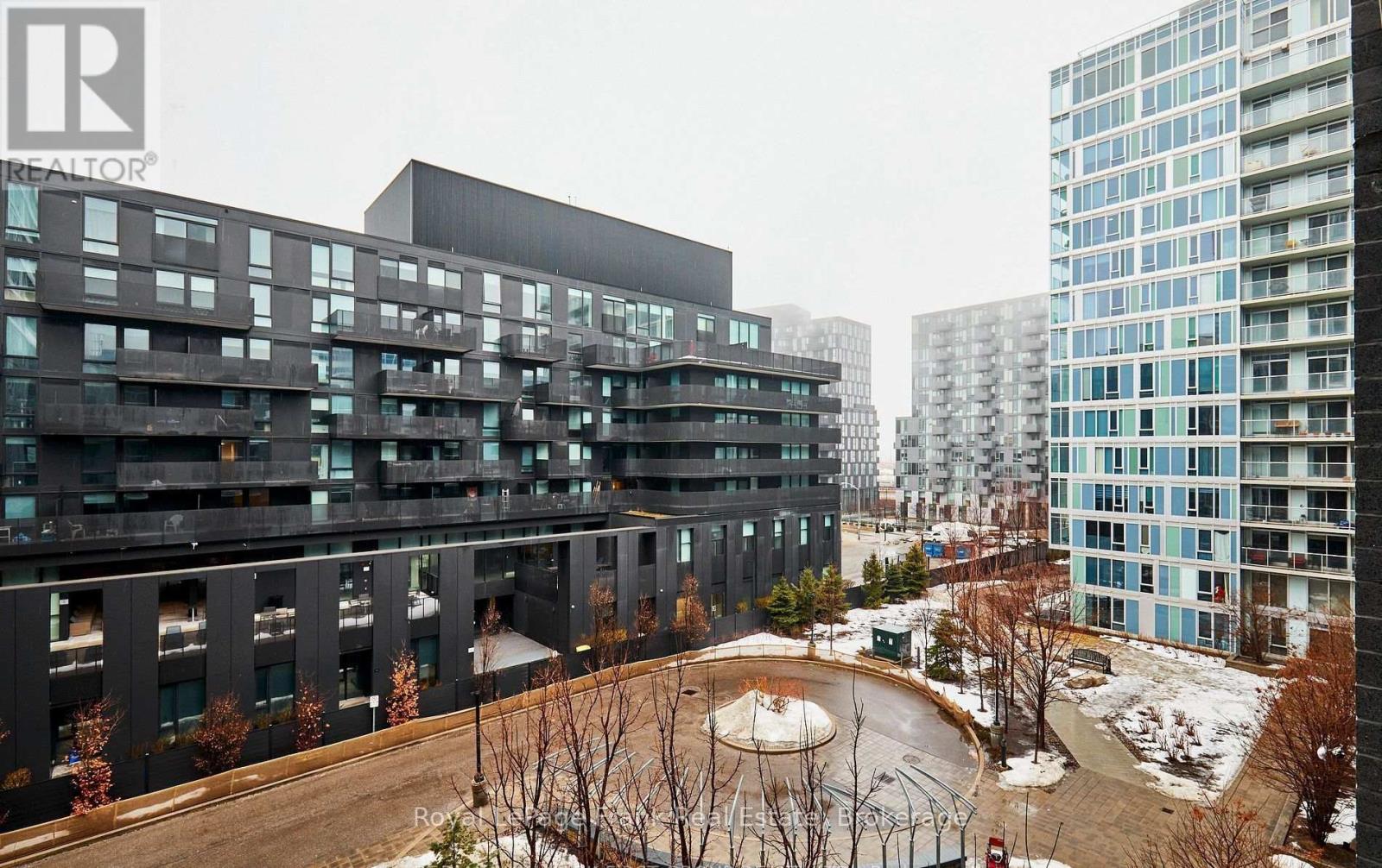 E402 - 555 Wilson Avenue, Toronto, Ontario  M3H 5Y6 - Photo 18 - C13682858