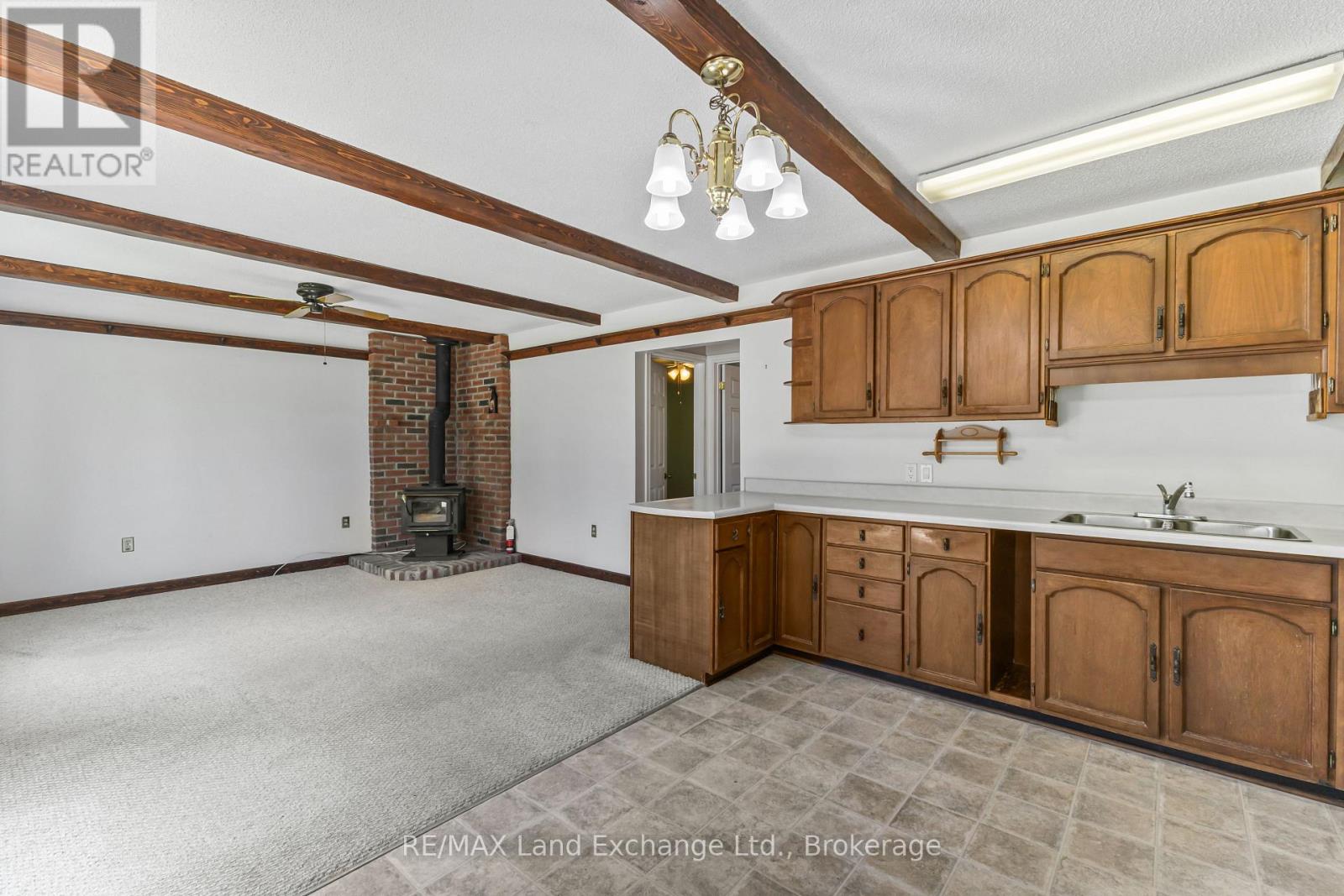 46 Lilac Lane, South Bruce Peninsula, Ontario  N0H 1A0 - Photo 13 - X13682804