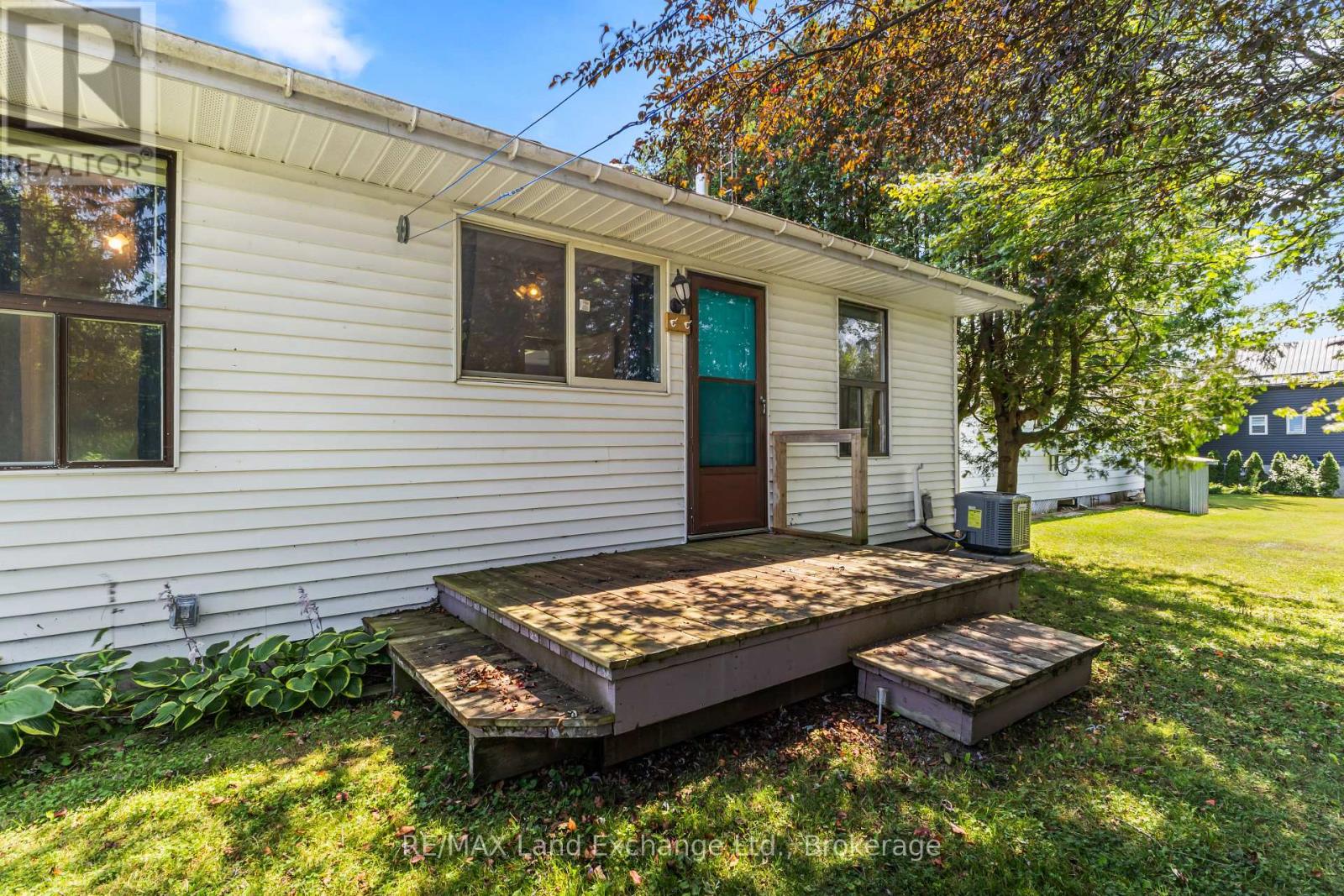 46 Lilac Lane, South Bruce Peninsula, Ontario  N0H 1A0 - Photo 24 - X13682804