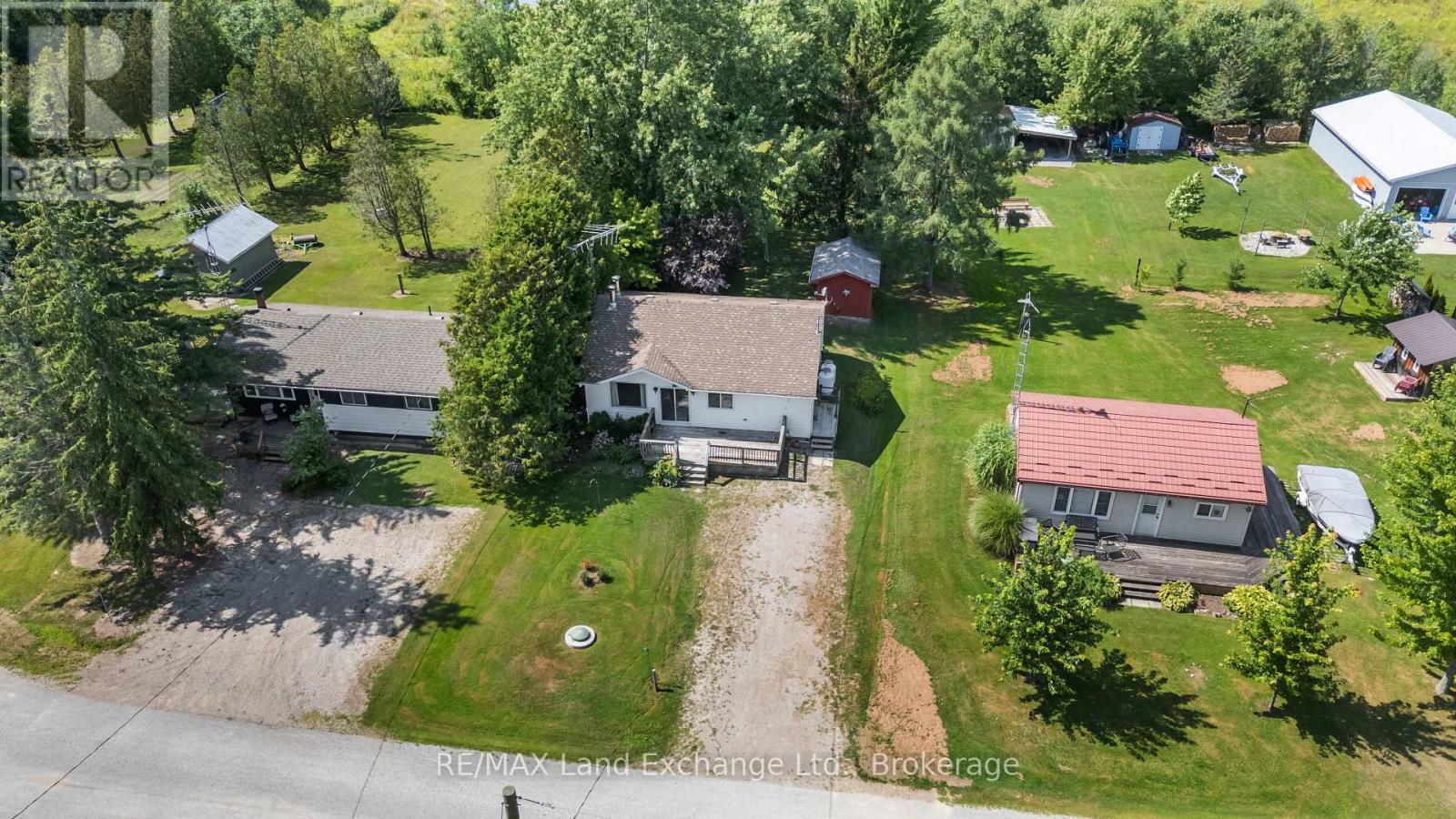 46 Lilac Lane, South Bruce Peninsula, Ontario  N0H 1A0 - Photo 5 - X13682804