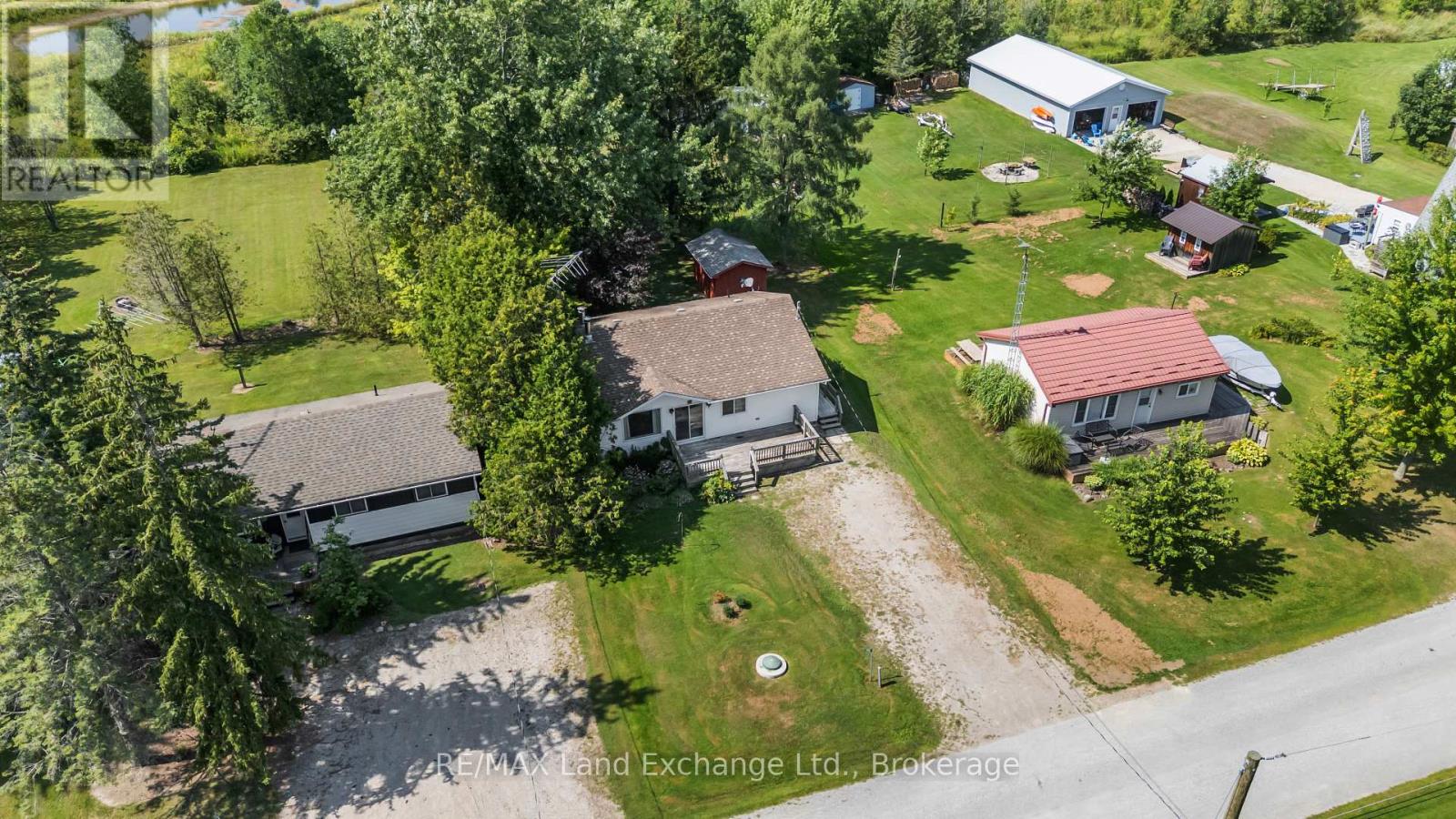 46 Lilac Lane, South Bruce Peninsula, Ontario  N0H 1A0 - Photo 6 - X13682804