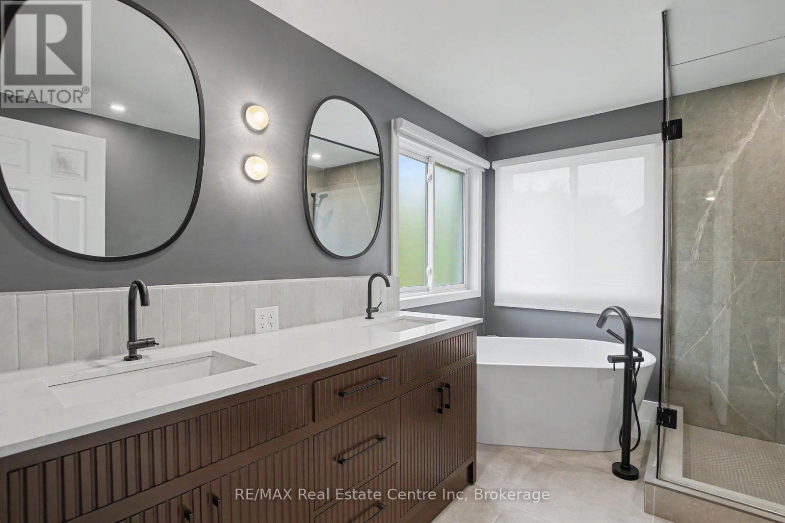 115 Mcfarlane Drive, Cambridge, Ontario  N3C 4L6 - Photo 27 - X13682880