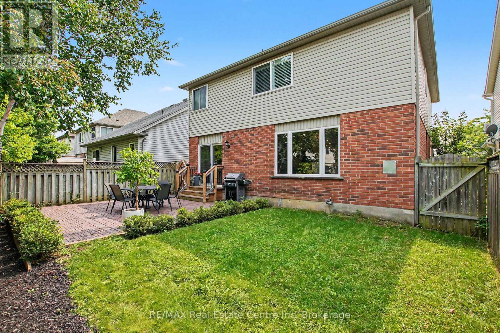 115 Mcfarlane Drive, Cambridge, Ontario  N3C 4L6 - Photo 38 - X13682880