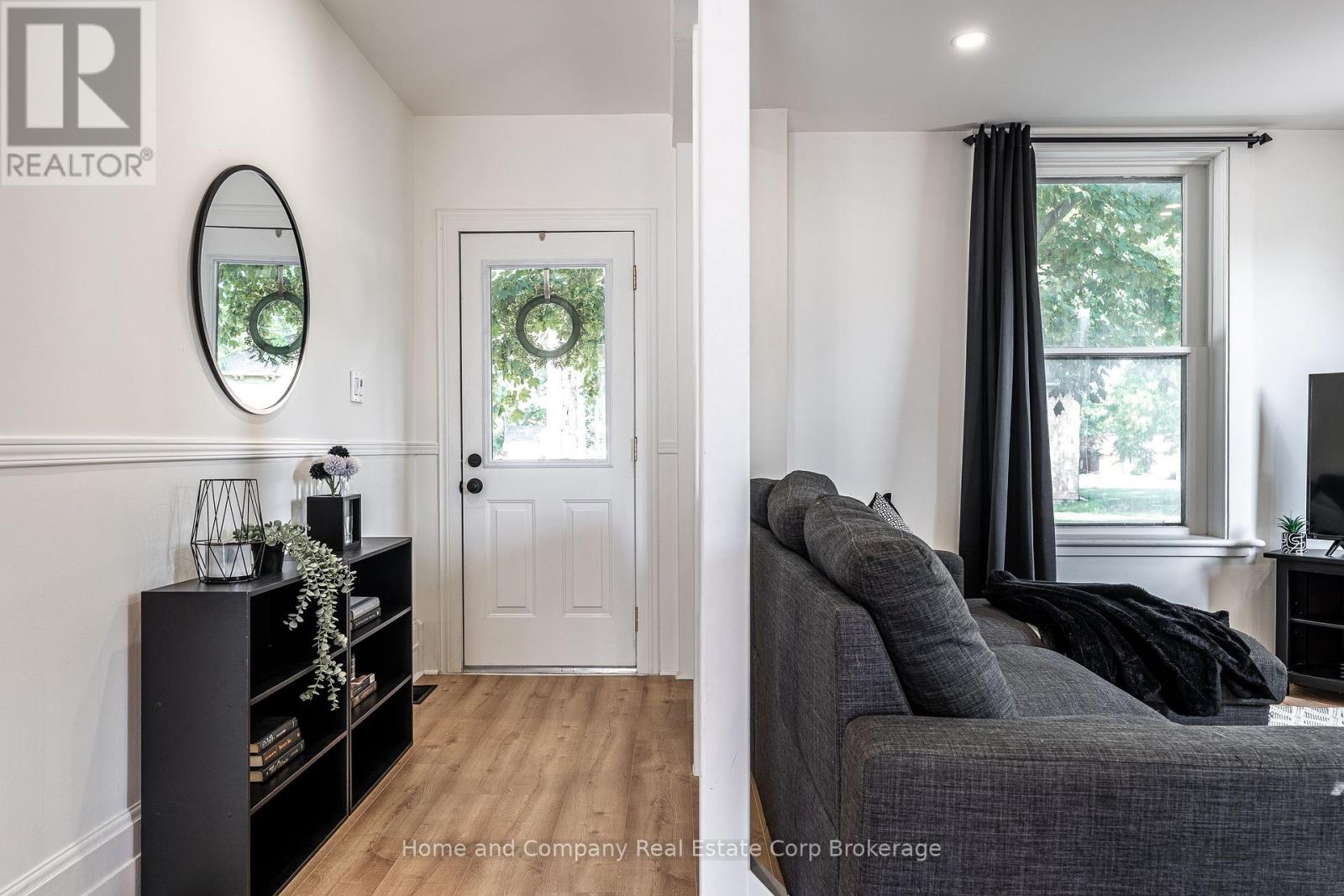 143 St David Street, West Perth (Mitchell), Ontario  N0K 1N0 - Photo 4 - X13682920