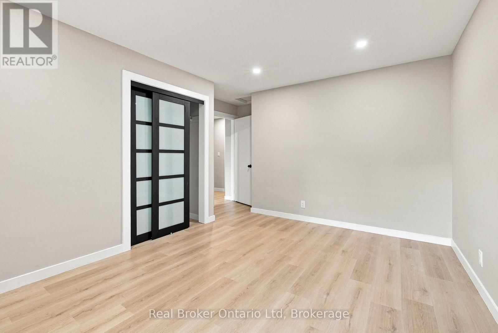 481 4th 'a' Street W, Owen Sound, Ontario N4K 3K2 - Photo 26 - X13683004