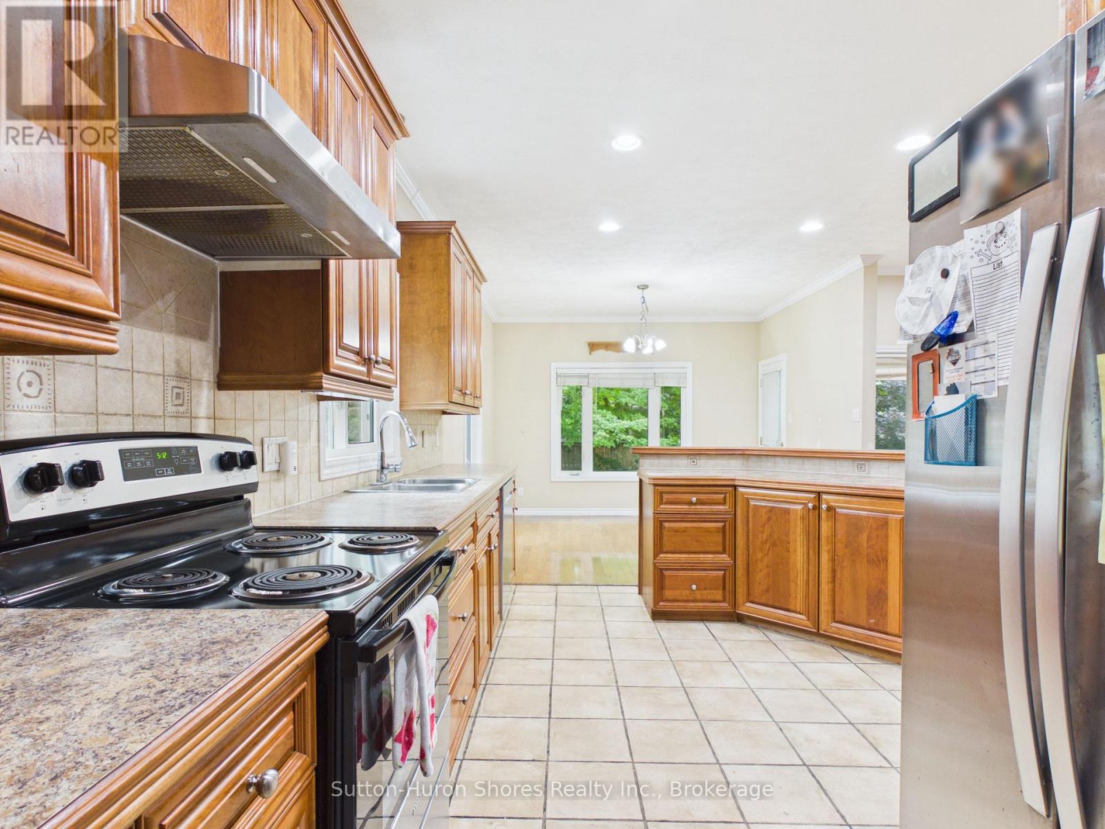 490 Bluewater Drive, Saugeen Shores, Ontario  N0H 2C1 - Photo 7 - X13683060