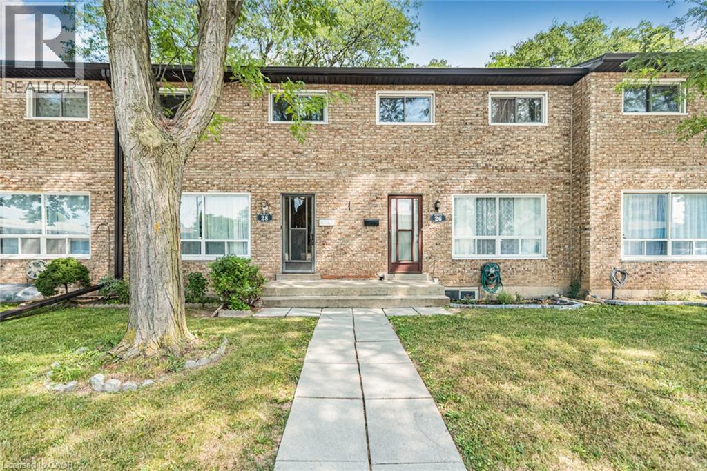 28 Riverdale Drive