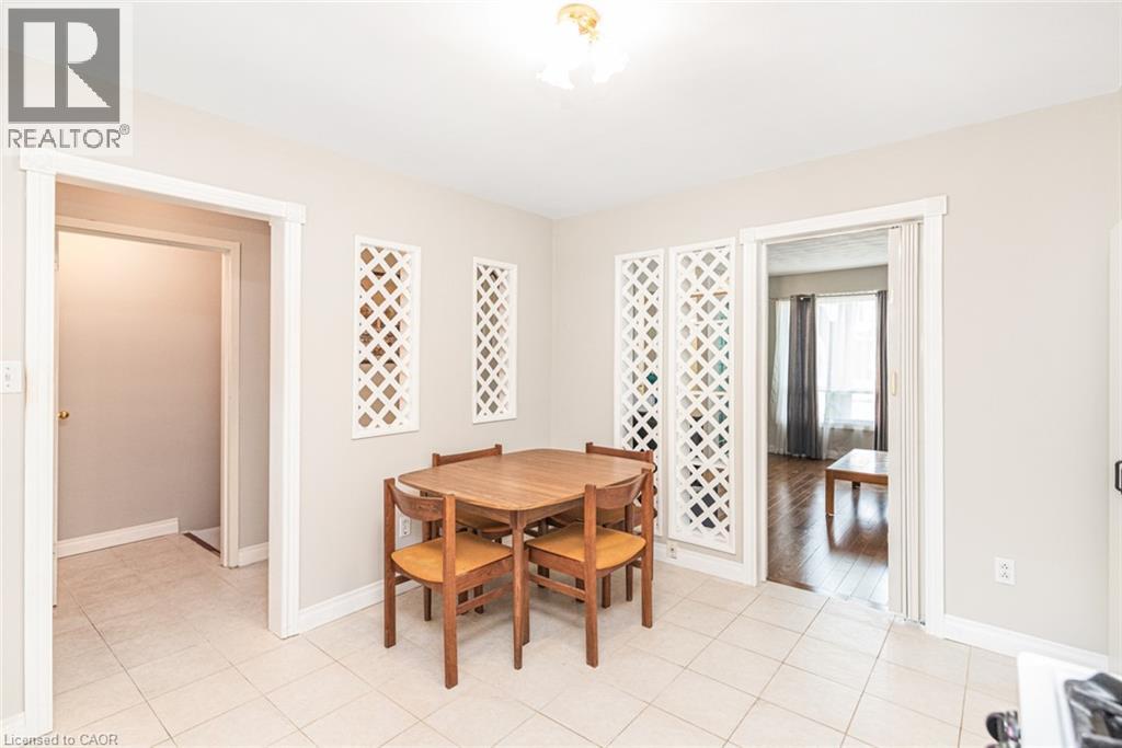 28 Riverdale Drive, Hamilton, Ontario L8E 1J8 - Photo 8 - 40853774