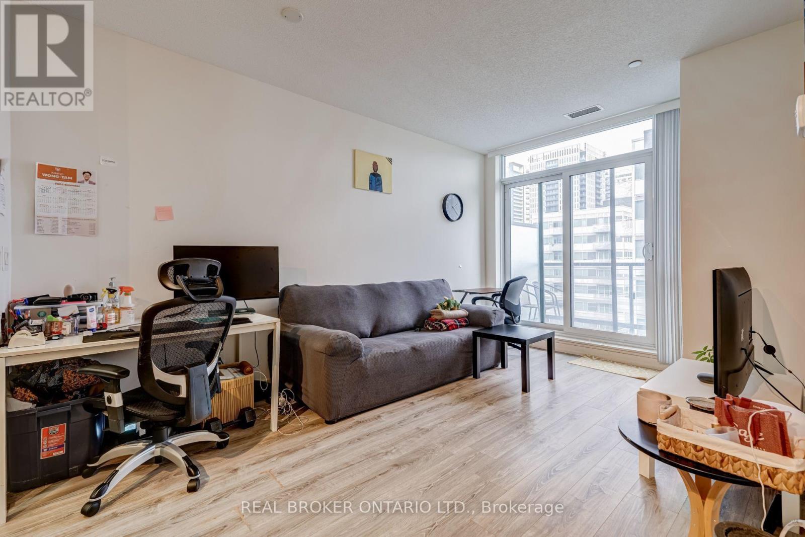 702 - 200 Sackville Street, Toronto, Ontario  M5A 0C4 - Photo 10 - C13682778