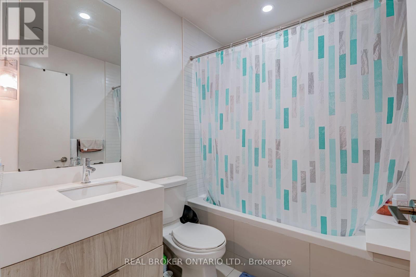 702 - 200 Sackville Street, Toronto, Ontario  M5A 0C4 - Photo 16 - C13682778