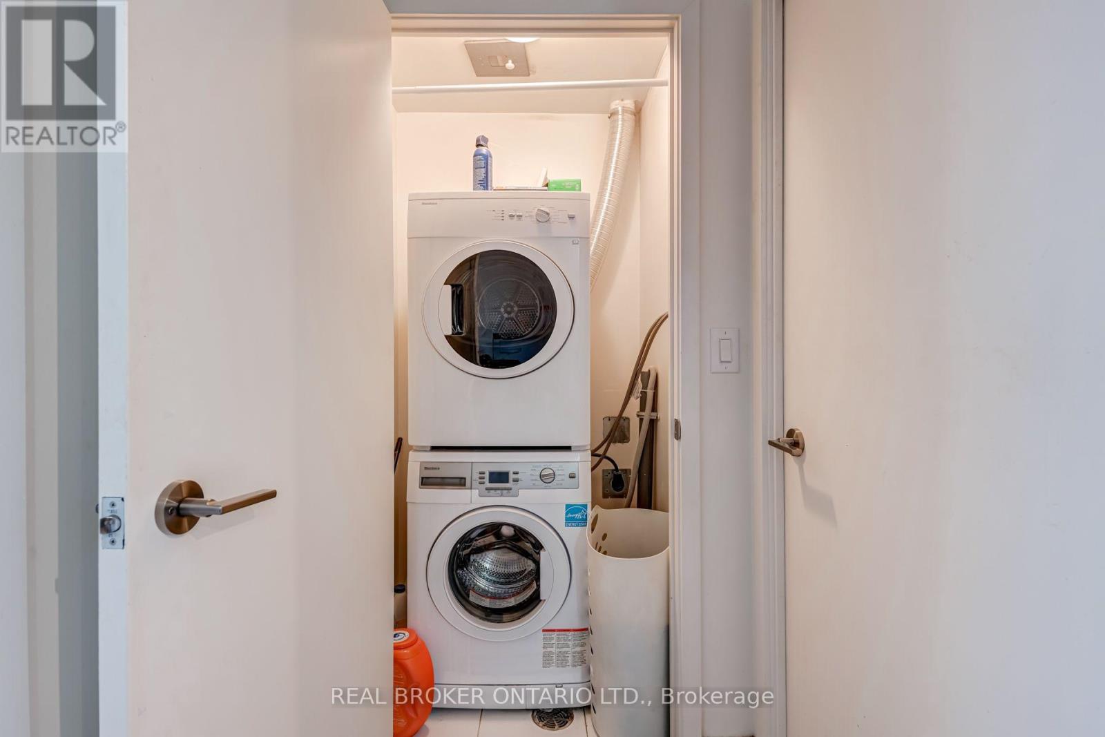 702 - 200 Sackville Street, Toronto, Ontario  M5A 0C4 - Photo 18 - C13682778