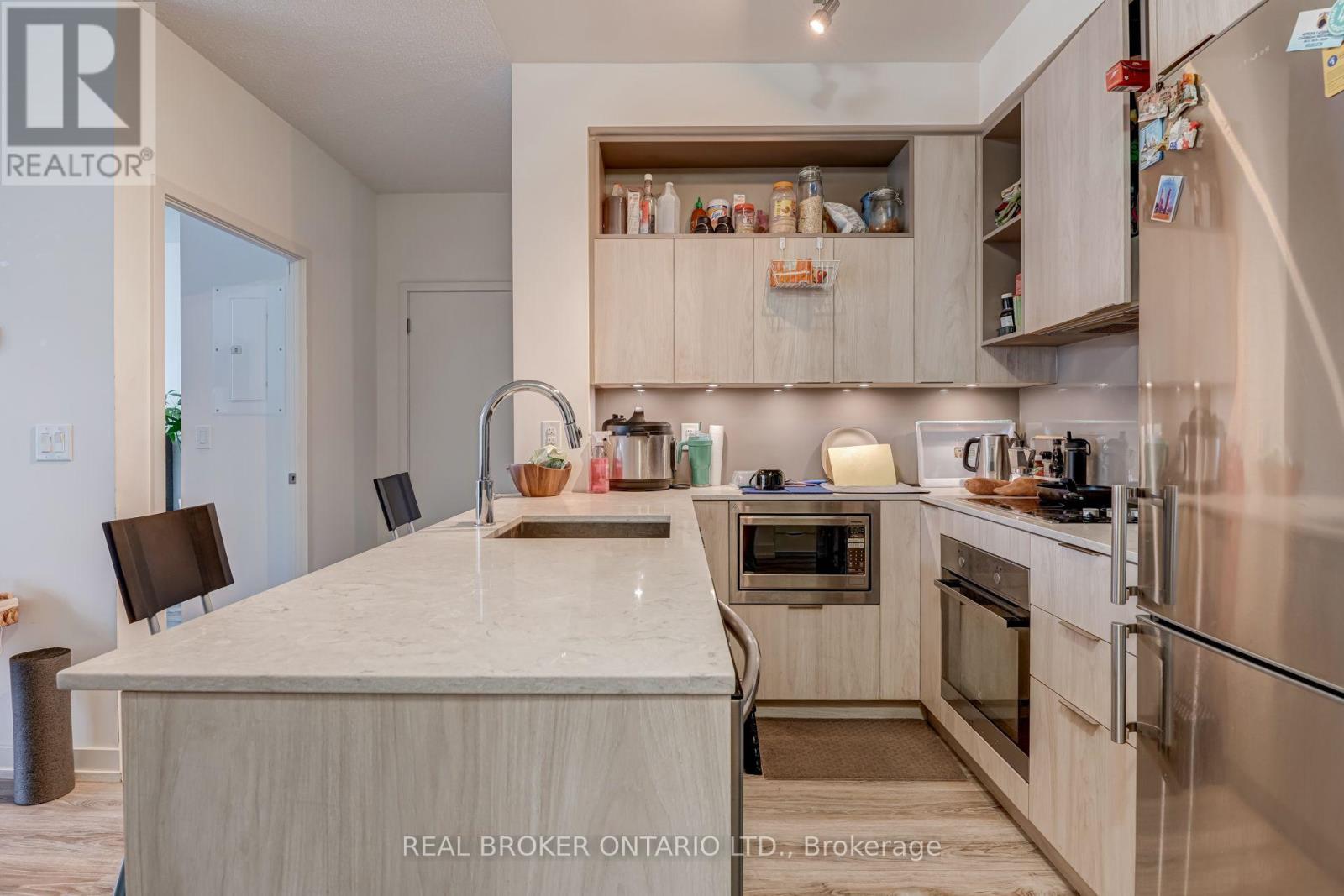 702 - 200 Sackville Street, Toronto, Ontario  M5A 0C4 - Photo 5 - C13682778