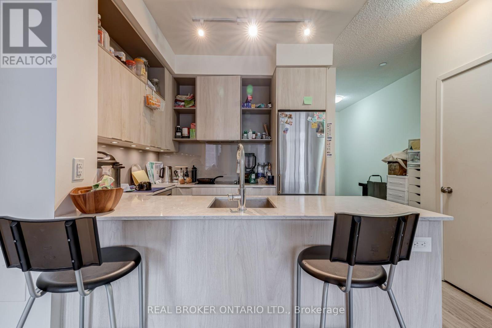 702 - 200 Sackville Street, Toronto, Ontario  M5A 0C4 - Photo 7 - C13682778
