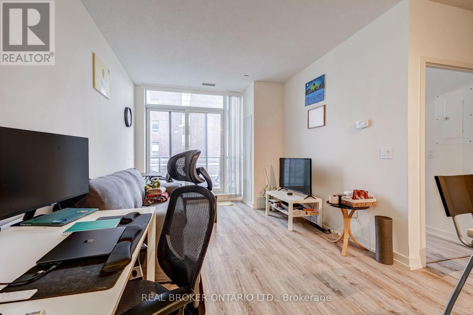 702 - 200 Sackville Street, Toronto, Ontario  M5A 0C4 - Photo 9 - C13682778