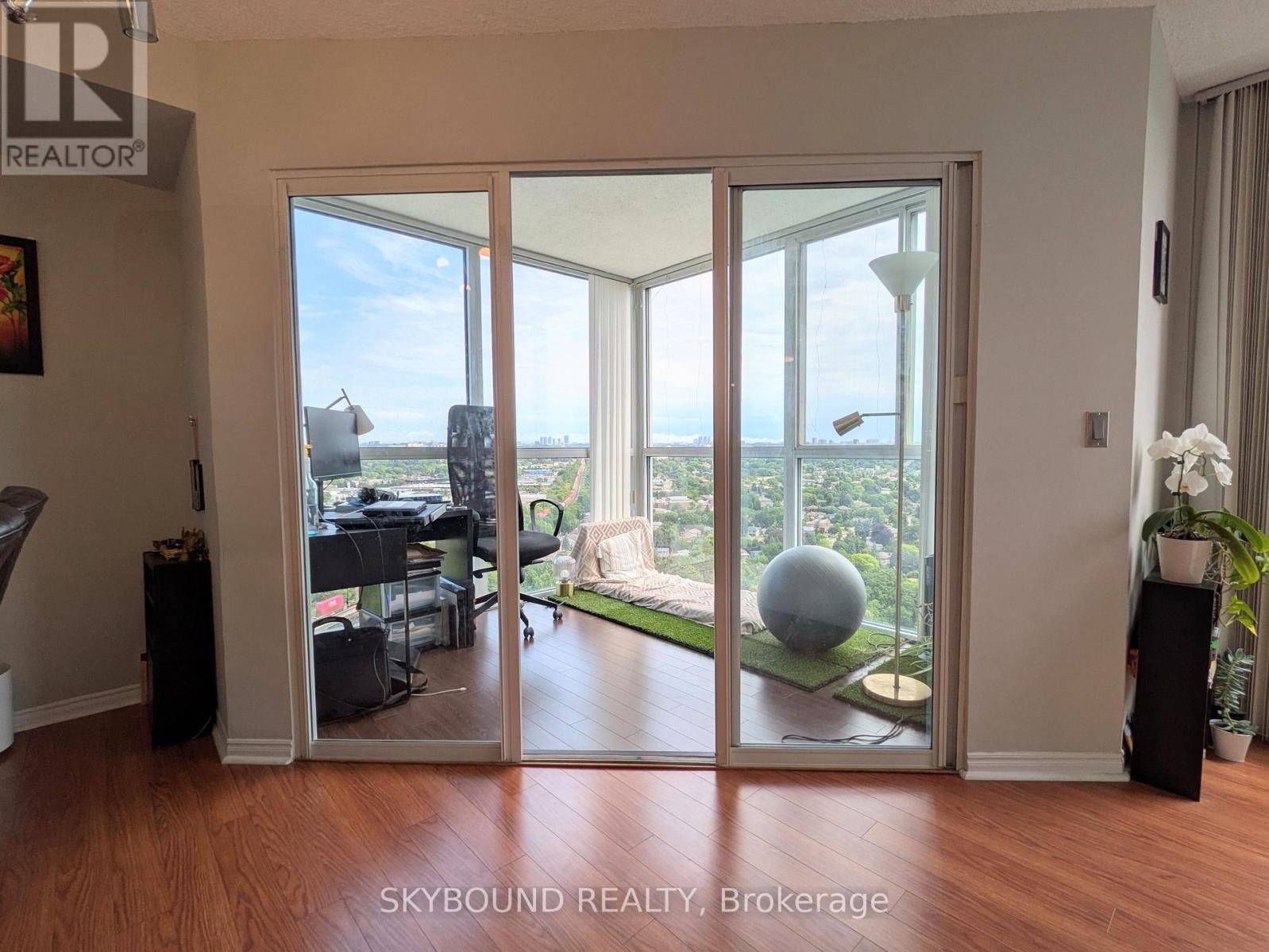 2601 - 7 Concorde Place, Toronto, Ontario  M3C 3N4 - Photo 16 - C13682812