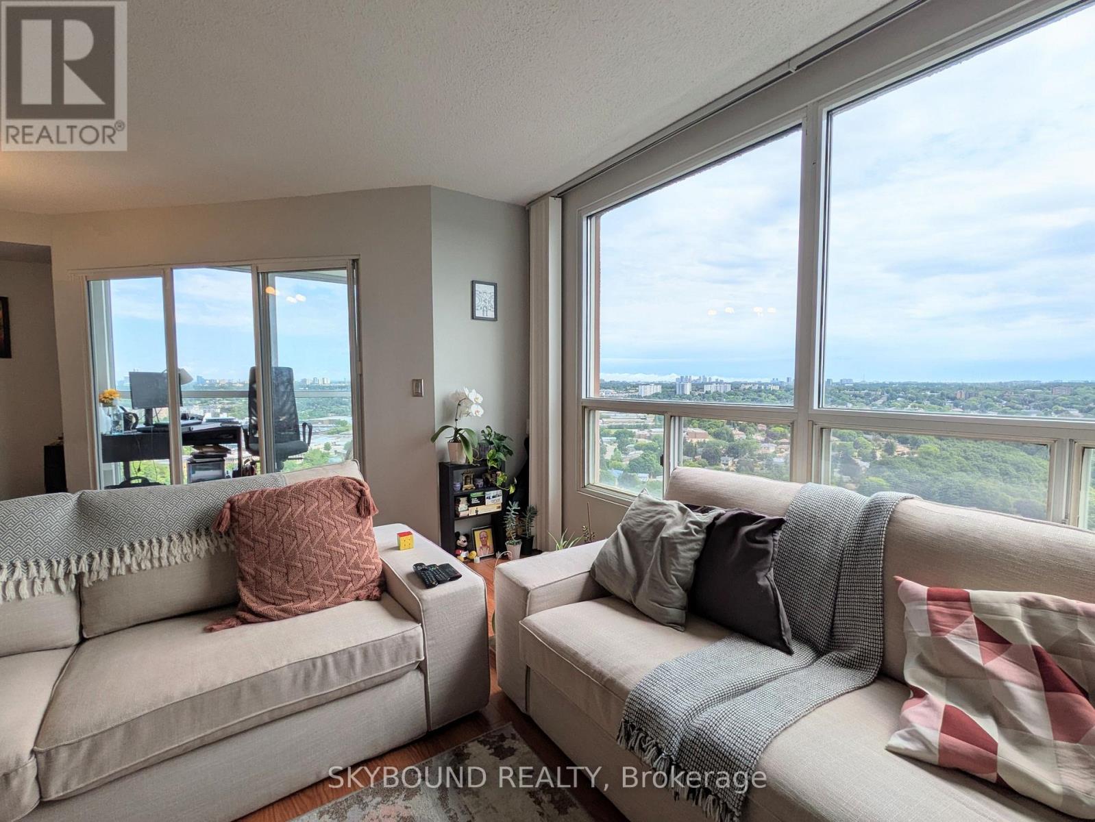 2601 - 7 Concorde Place, Toronto, Ontario  M3C 3N4 - Photo 9 - C13682812