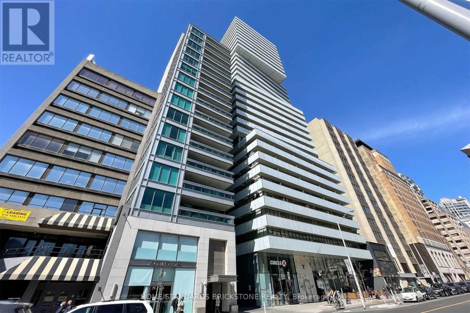 502 - 200 BLOOR STREET W