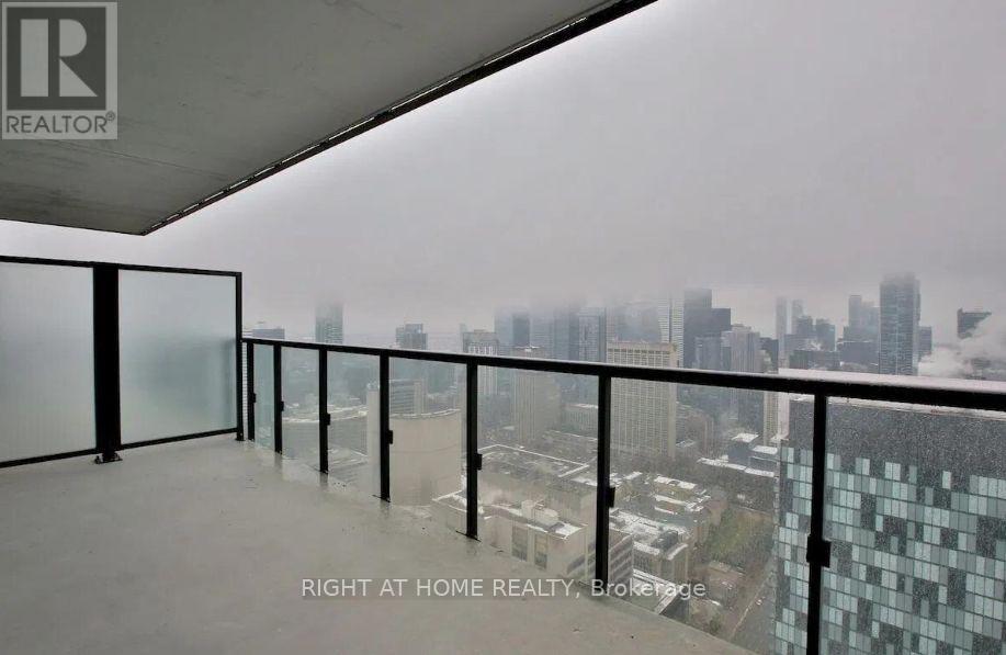 4208 - 488 University Avenue, Toronto, Ontario  M5G 0C1 - Photo 13 - C13682836