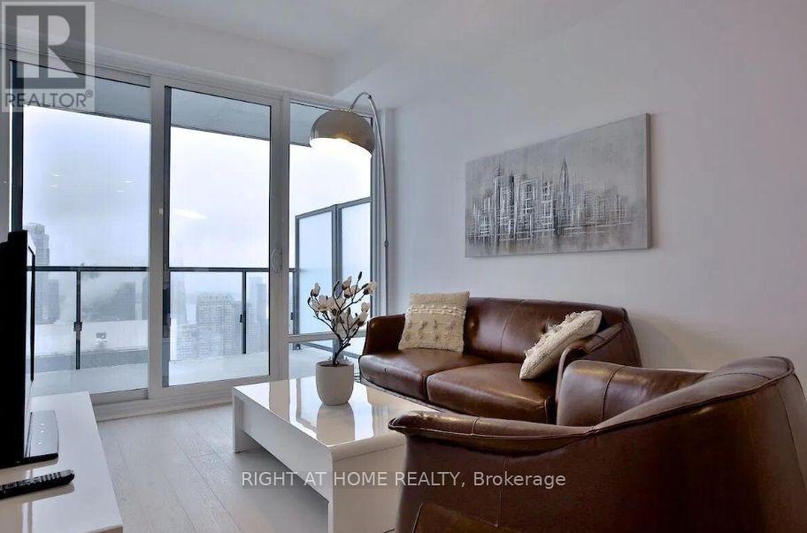 4208 - 488 University Avenue, Toronto, Ontario  M5G 0C1 - Photo 9 - C13682836