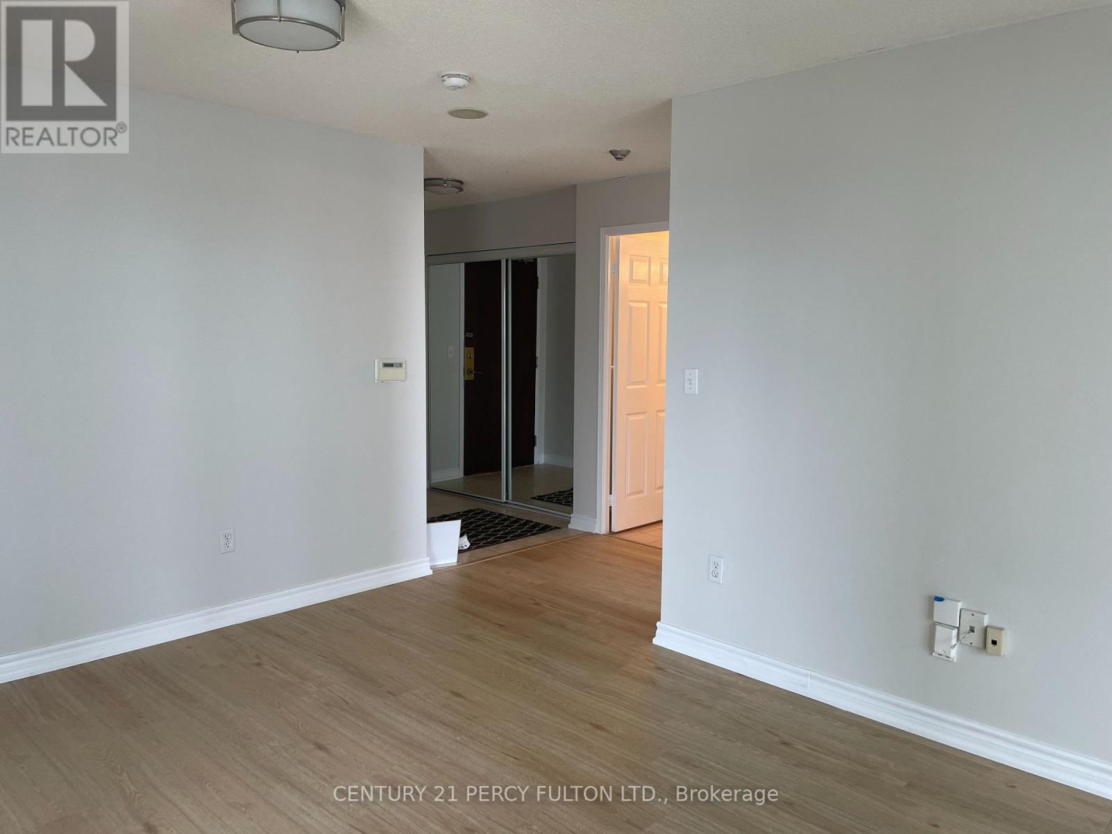 1503 - 1 Pemberton Avenue, Toronto, Ontario  M2M 4L9 - Photo 12 - C13682860
