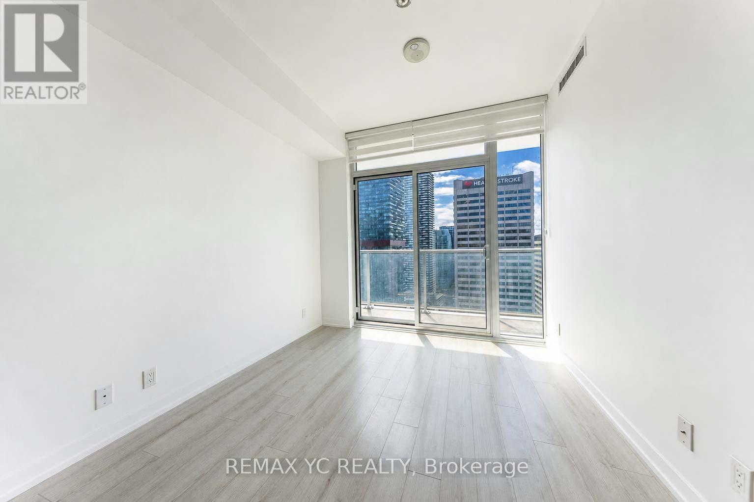 2408 - 33 Helendale Avenue, Toronto, Ontario  M4R 0A4 - Photo 16 - C13682866