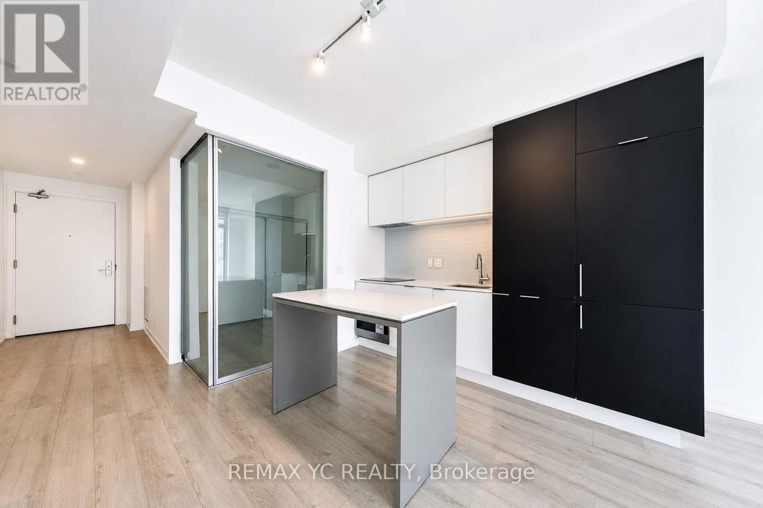 2408 - 33 Helendale Avenue, Toronto, Ontario  M4R 0A4 - Photo 19 - C13682866