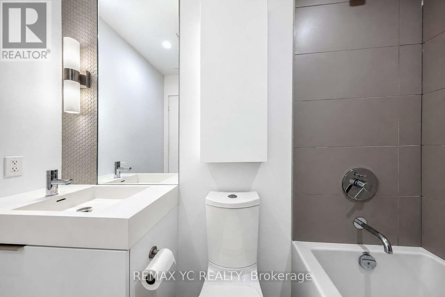 2408 - 33 Helendale Avenue, Toronto, Ontario  M4R 0A4 - Photo 21 - C13682866