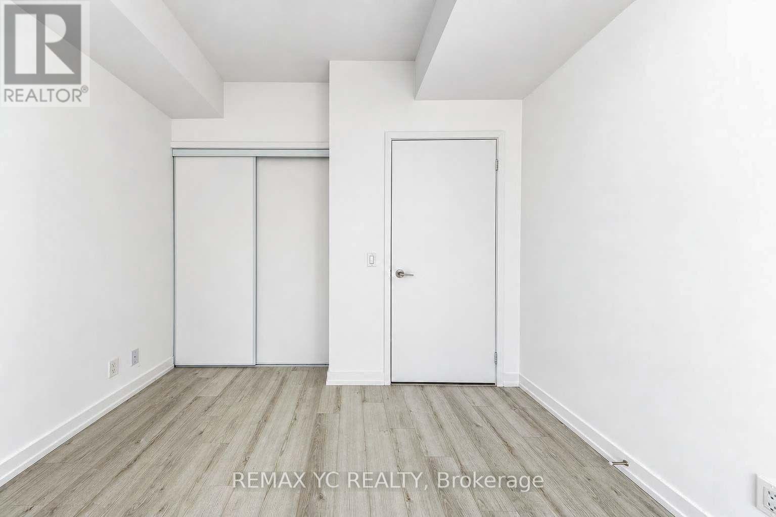 2408 - 33 Helendale Avenue, Toronto, Ontario  M4R 0A4 - Photo 25 - C13682866