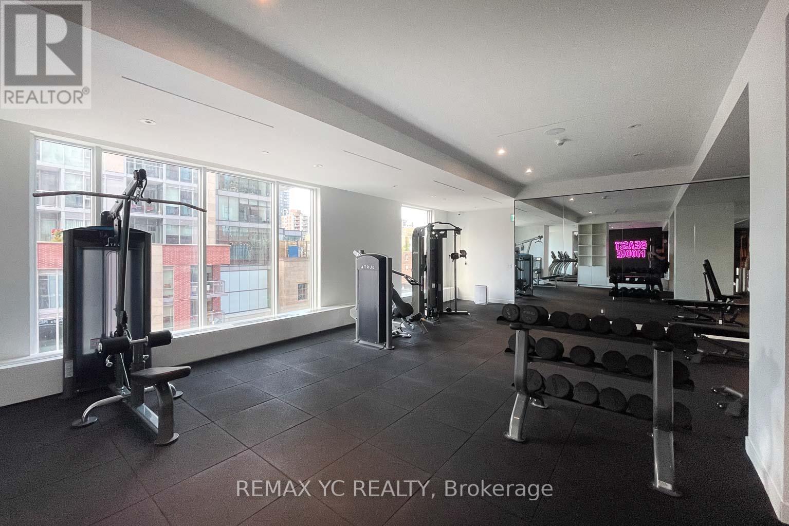 2408 - 33 Helendale Avenue, Toronto, Ontario  M4R 0A4 - Photo 38 - C13682866
