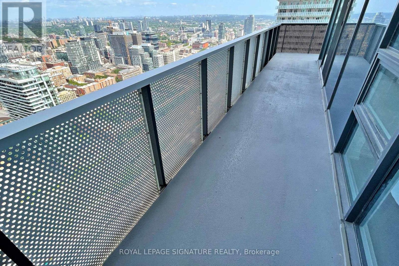 5203 - 138 Downes Street, Toronto, Ontario  M5E 0E4 - Photo 33 - C13682894
